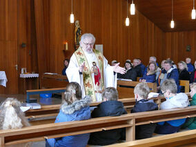Patronatsfest in der St. Elisabeth Kirche in Merxhausen (© Karl-Franz Thiede)